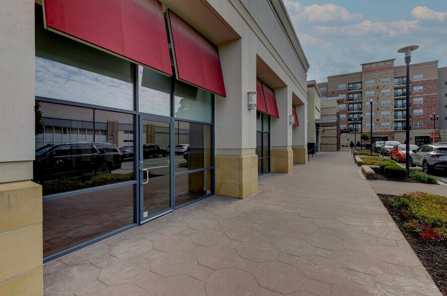 More Photos Of 135th St And Metcalf Ave, Overland Park Unknown For Lease