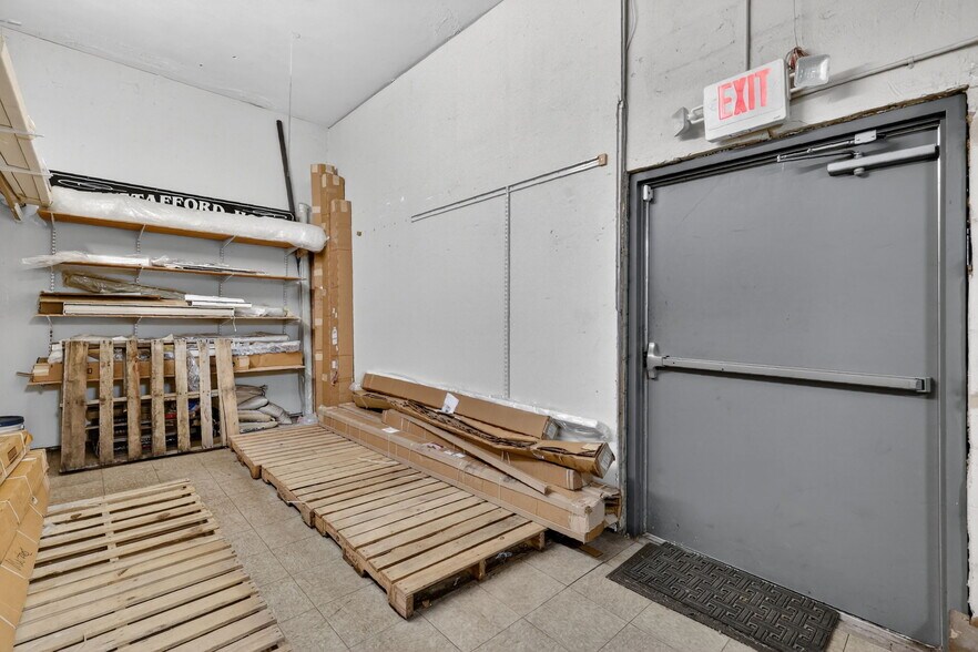 More Photos Of 103 N Main St, Wildwood Storefront For Sale