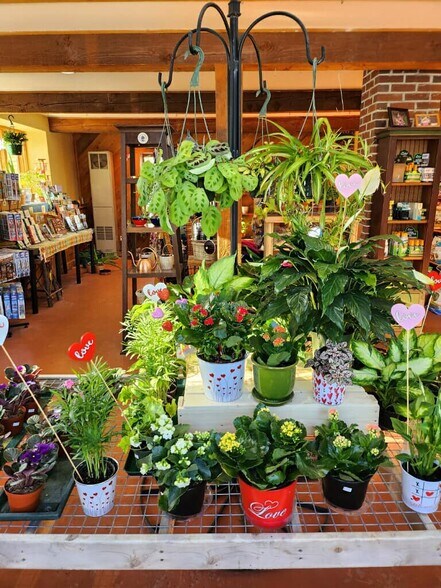 More Photos Of 48 South, Blue Hill Garden Center For Sale