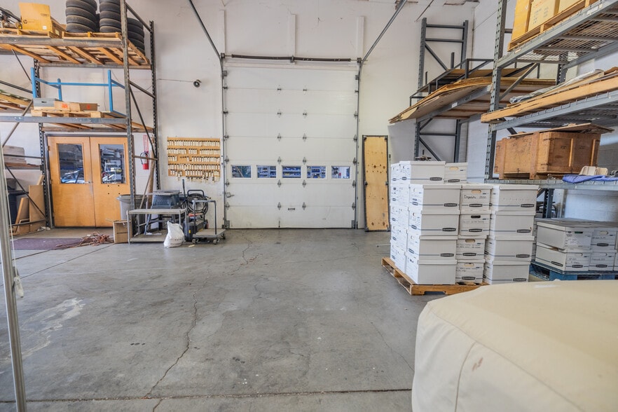 More Photos Of 23640 N 35th Dr, Glendale Warehouse For Sale