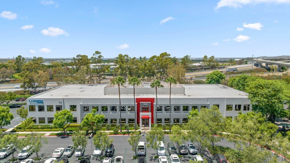 More Photos Of 7525 Irvine Center Dr, Irvine Unknown For Lease