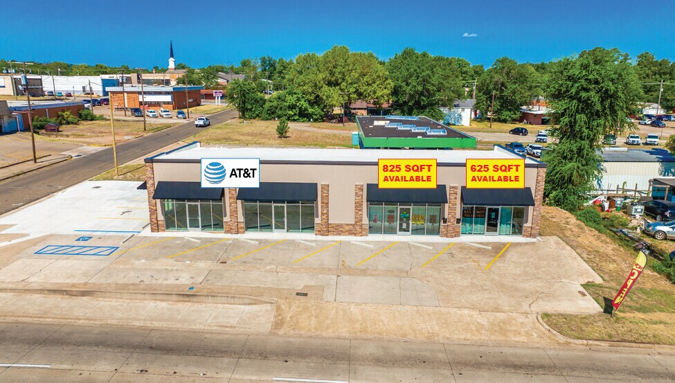 More Photos Of 307 US Highway 271 N, Gilmer Storefront Retail Office For Lease