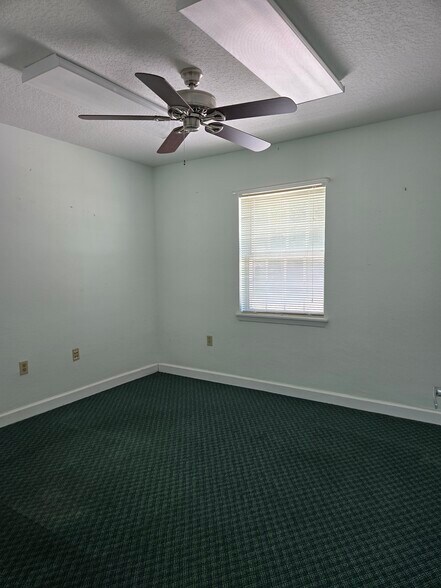 More Photos Of 8726 Old County Road 54, New Port Richey Medical For Sale
