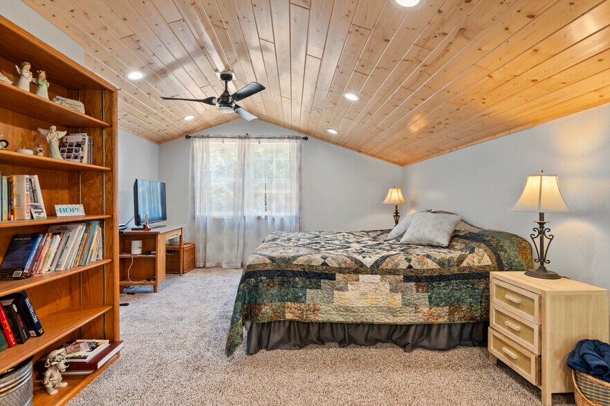 More Photos Of 23729 Oak Lake Trl SE, Erskine Specialty For Sale