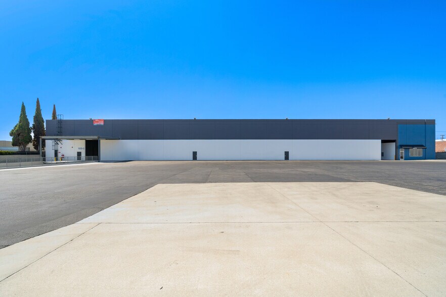 Primary Photo Of 13020 Yukon Ave, Hawthorne Unknown For Lease