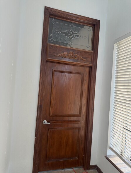 More Photos Of 3232 E I 240 Service Rd, Oklahoma City Warehouse For Lease