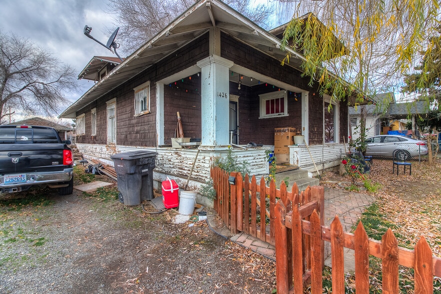 More Photos Of 1408 S 8th St, Yakima Land For Sale