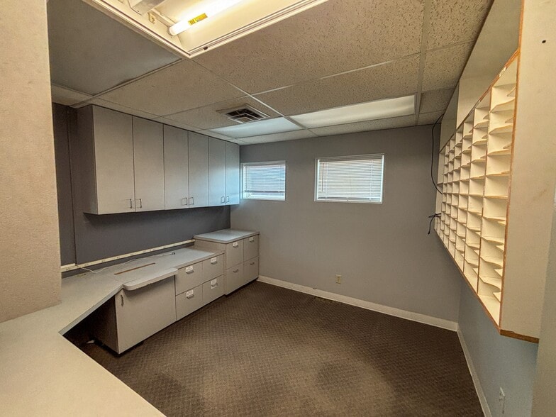 More Photos Of 1543 Deadwood Ave, Rapid City Industrial For Sale