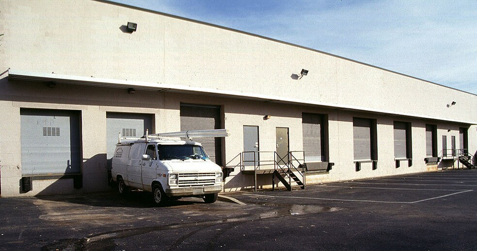 More Photos Of 529 Foundry Rd, Norristown Light Manufacturing For Lease