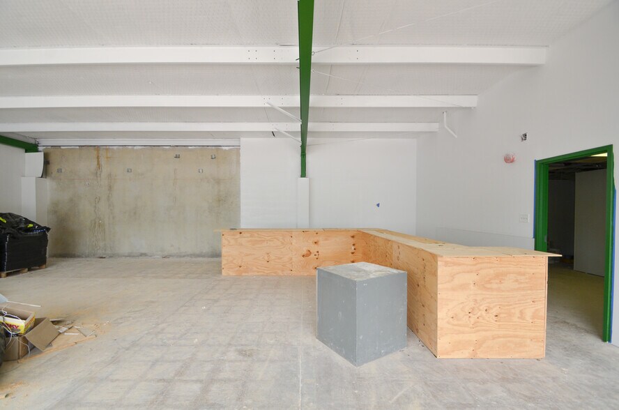 More Photos Of 1411 W Magnolia Ave, Fort Worth Restaurant For Lease