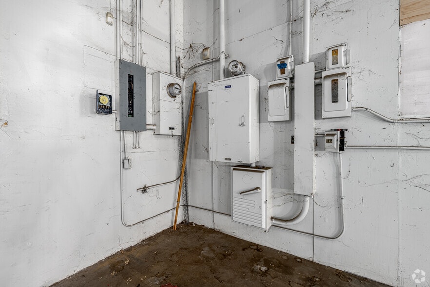 More Photos Of 1467 Lidcombe Ave, South El Monte Unknown For Lease