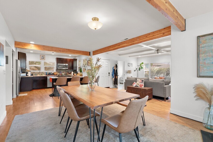 More Photos Of 420 Capitola Road Ext, Santa Cruz Apartments For Sale