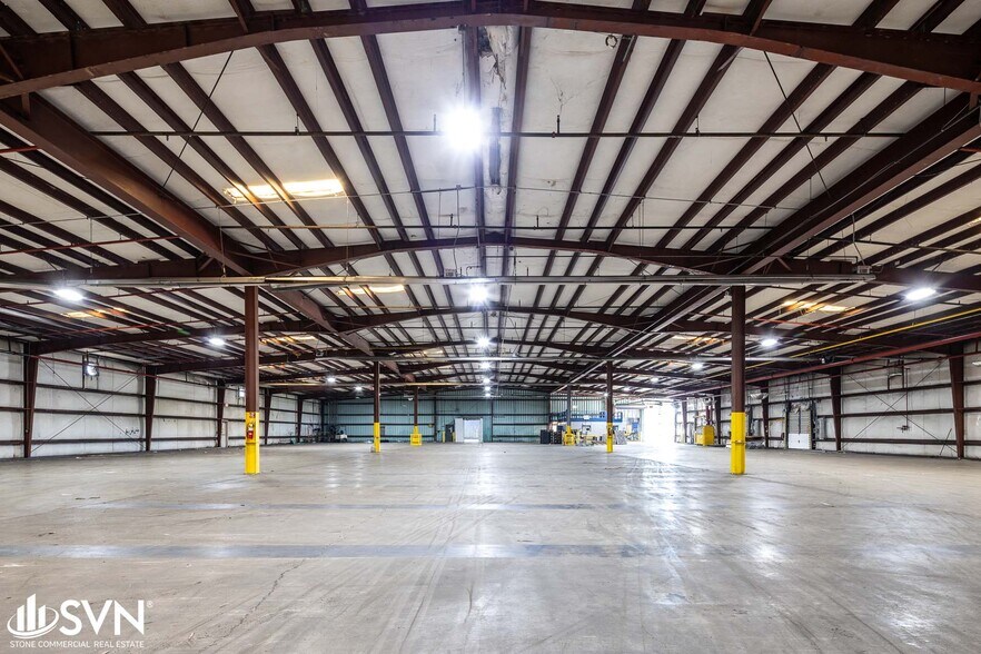 More Photos Of 101 Etter Dr, Nicholasville Industrial For Sale