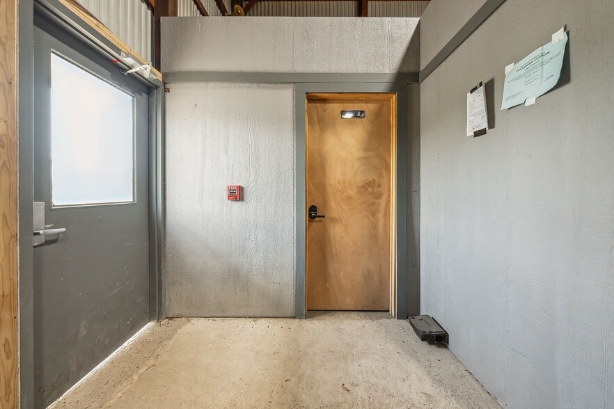More Photos Of 14 North St, Oneonta Self Storage For Sale