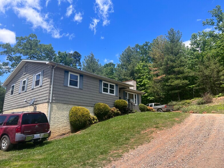 More Photos Of 00 Hickory Blv, Lenoir Land For Sale