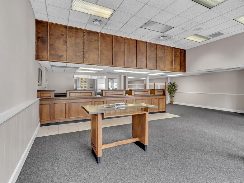 More Photos Of 624 W Main St, Sylva Bank For Sale