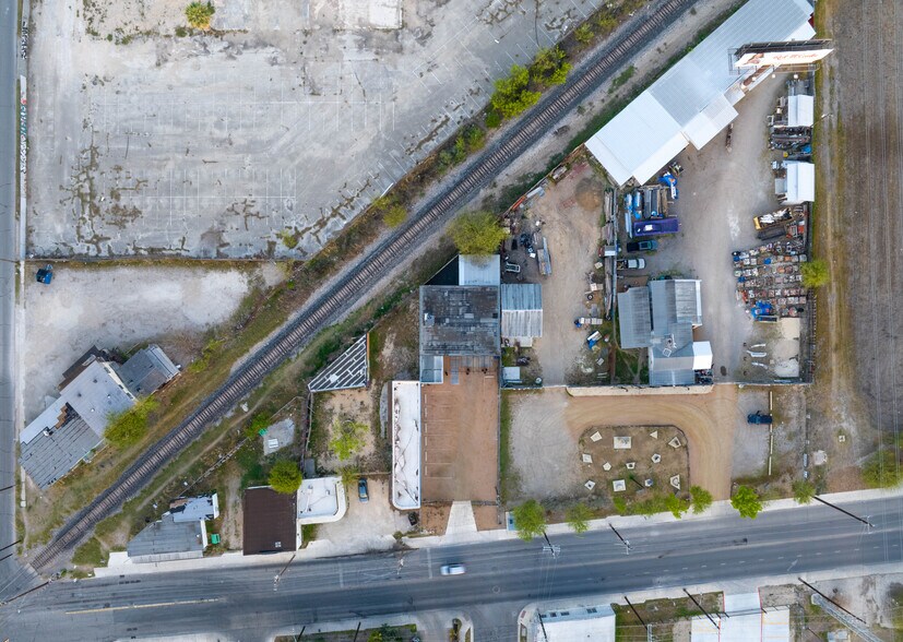 More Photos Of , San Antonio General Retail For Sale