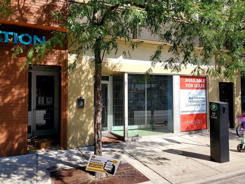 Primary Photo Of 2725-2727 N Clark St, Chicago Apartments For Lease