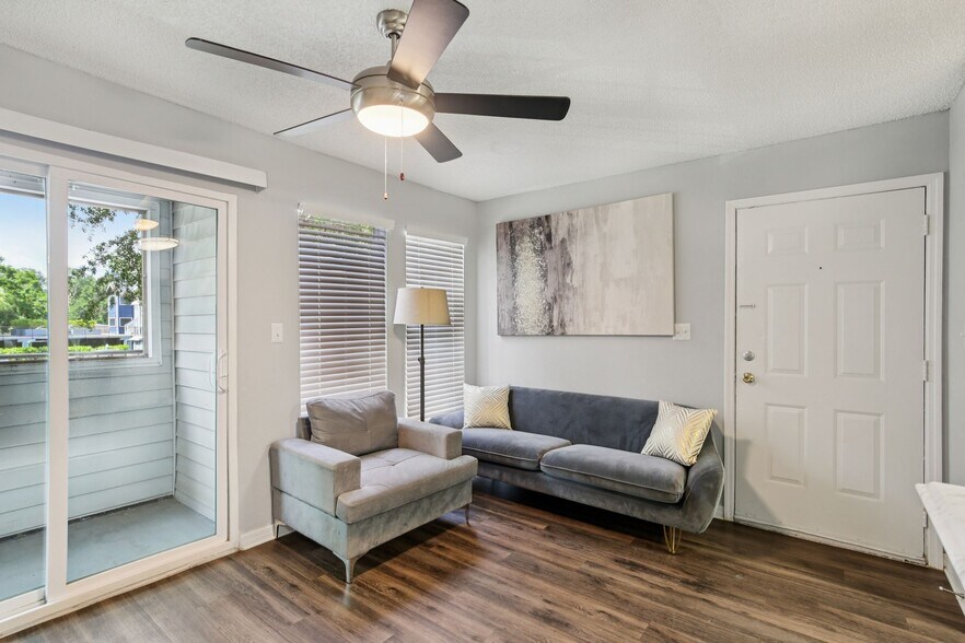 More Photos Of 4610 N Armenia Ave, Tampa Apartments For Sale
