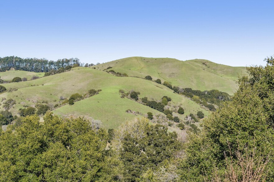 More Photos Of 0 Fairview Rd, Richmond Land For Sale