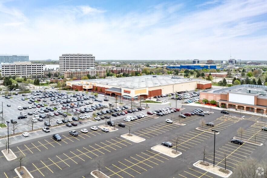 More Photos Of 1430-1540 E Golf Rd, Schaumburg Unknown For Lease