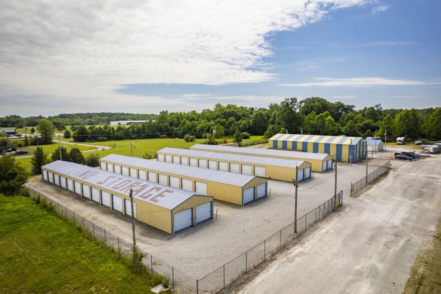 More Photos Of 1631 Mcclain Ave, Scottsburg Self Storage For Sale