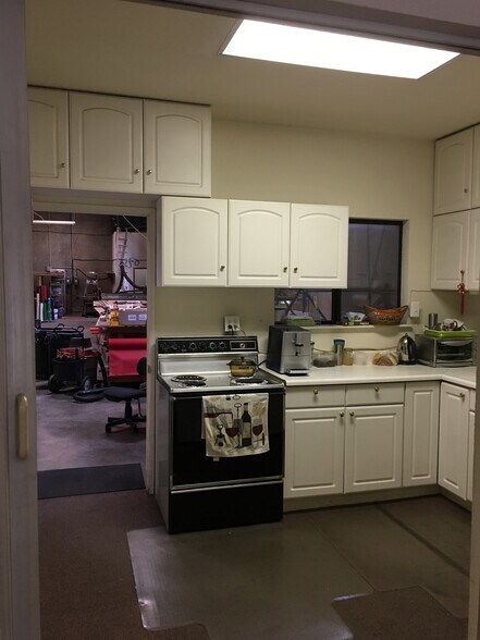 More Photos Of 1982 Stone Ave, San Jose Manufacturing For Lease