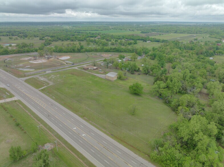 More Photos Of 18001 23rd, Harrah Land For Sale