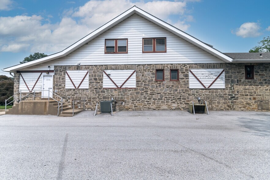 More Photos Of 115 Clifton Ave, Collingdale Specialty For Sale