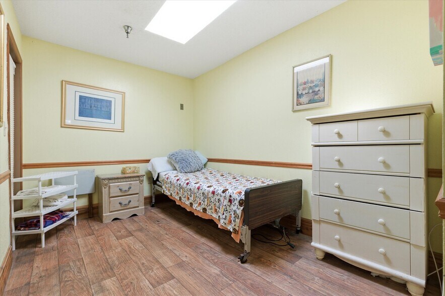 More Photos Of 7435 Plathe Rd, New Port Richey Assisted Living For Sale
