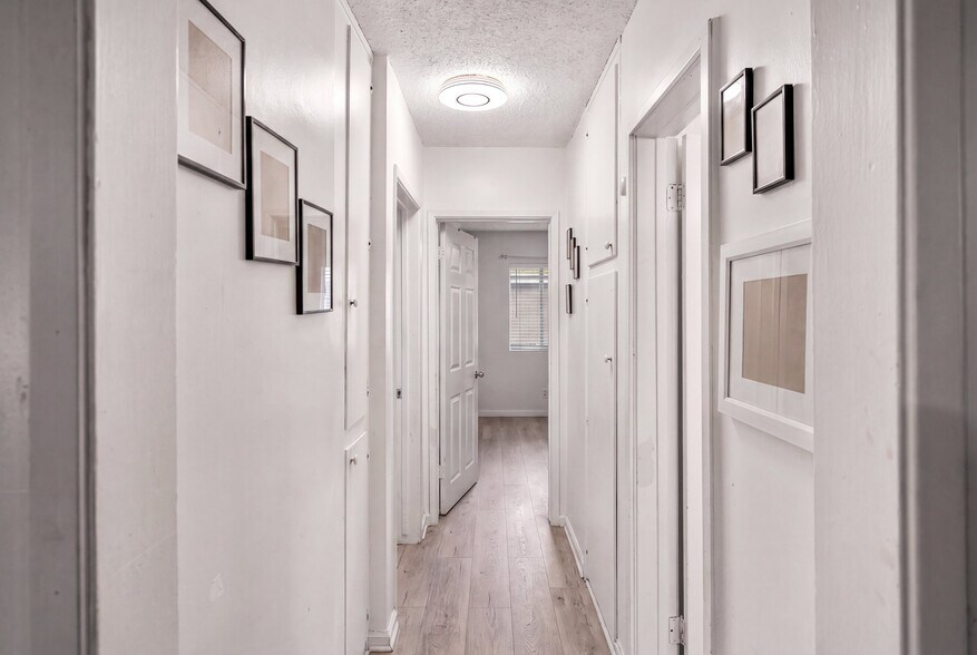 More Photos Of 1005 E Harding St, Long Beach Apartments For Sale