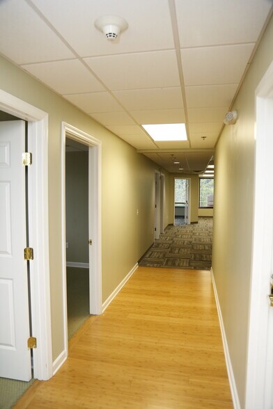 More Photos Of 215 Don Knotts Blvd, Morgantown Office For Lease