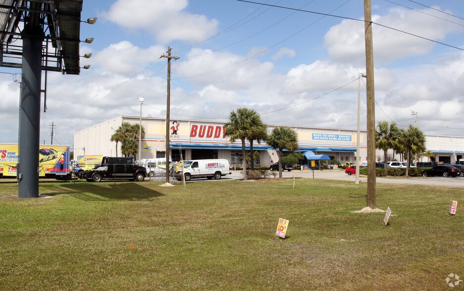 More Photos Of 6608 E Adamo Dr, Tampa Warehouse For Lease