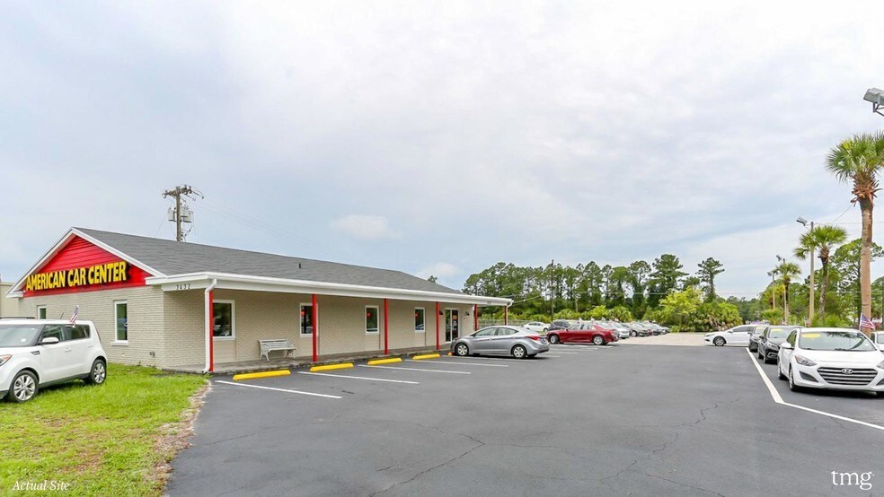 More Photos Of 3432 N Main St, Gainesville Freestanding For Lease