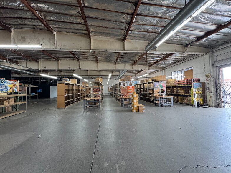 More Photos Of 336 S Anderson St - 1410 Boyd St, Los Angeles Manufacturing For Lease
