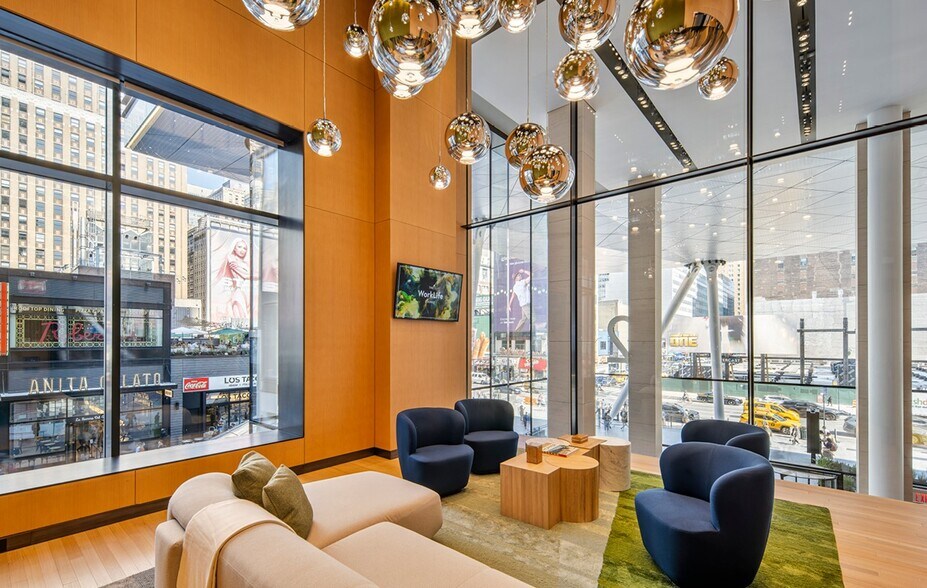 More Photos Of PENN 2, New York Office For Lease