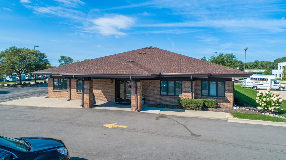 More Photos Of 3475 S Alpine Rd, Rockford Medical For Sale