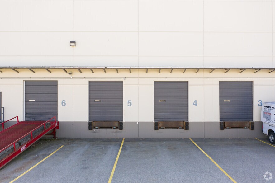 More Photos Of 715 Eaton Way, Delta Warehouse For Lease