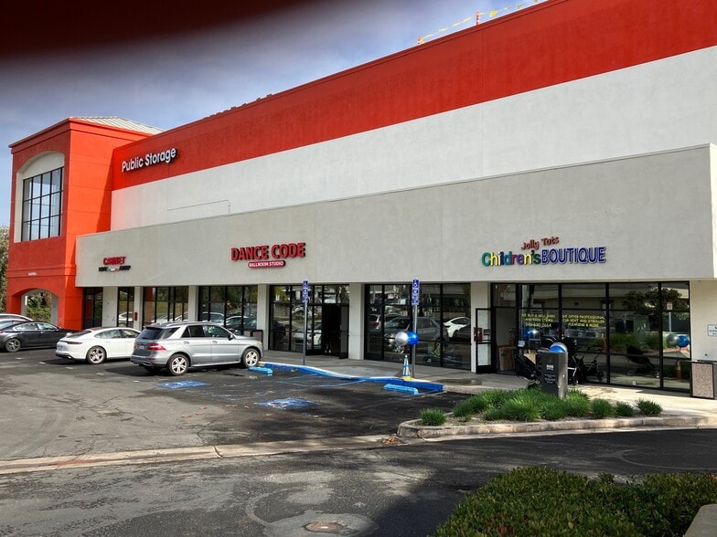 More Photos Of 23572-23582 Moulton Pky, Laguna Hills Unknown For Lease