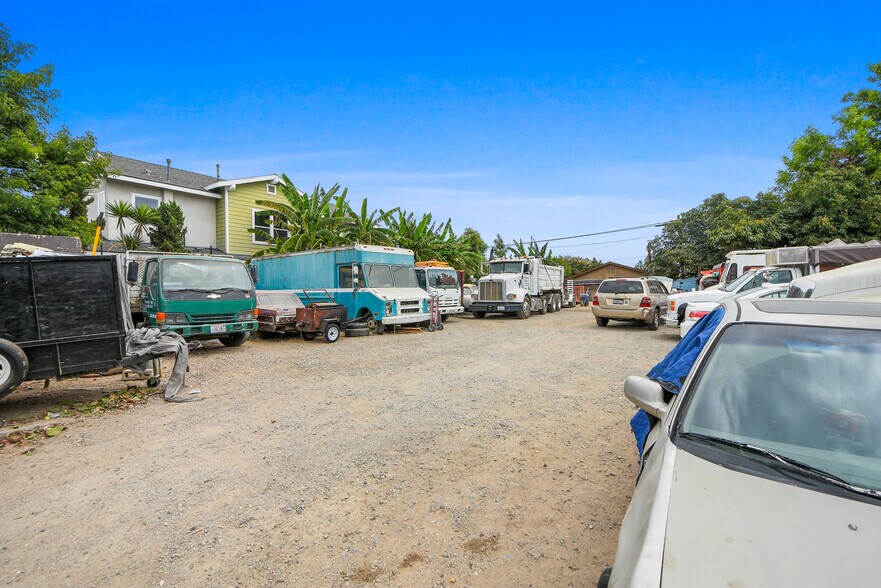 More Photos Of 710 4th St, Santa Ana Land For Sale