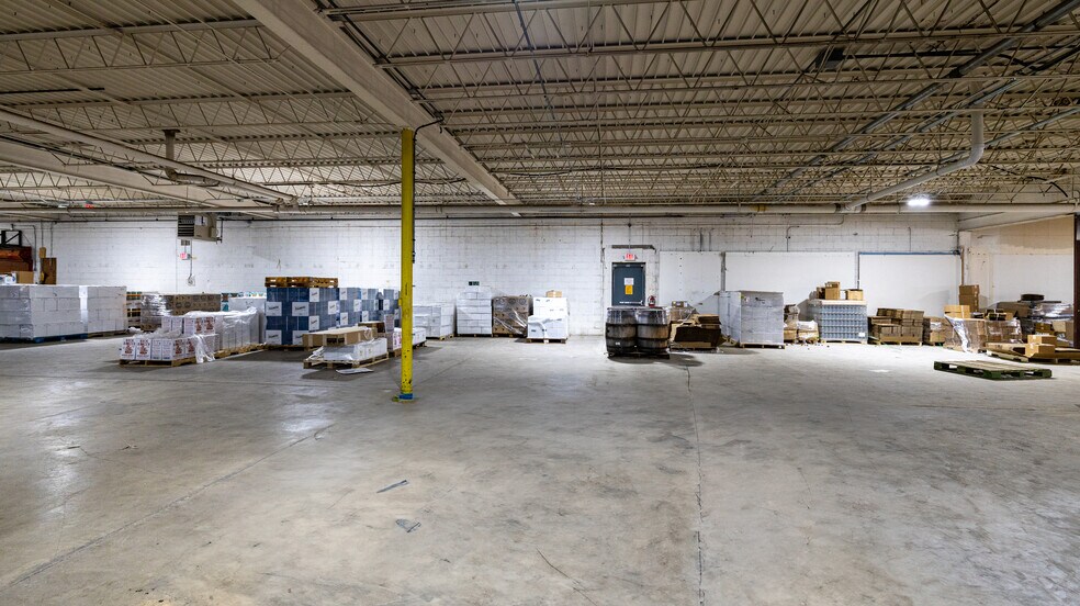 More Photos Of 300 2nd St S, La Crosse Office For Sale