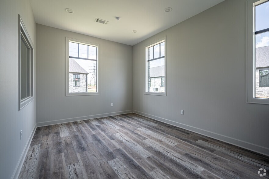 More Photos Of 2035 N. Mason Road, Katy Medical For Sale