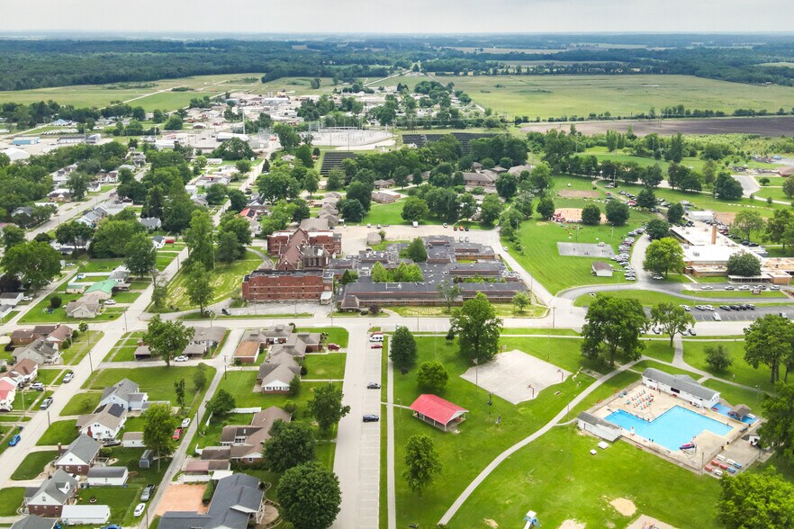 More Photos Of 1616 Cedar St, Lawrenceville Skilled Nursing Facility For Sale