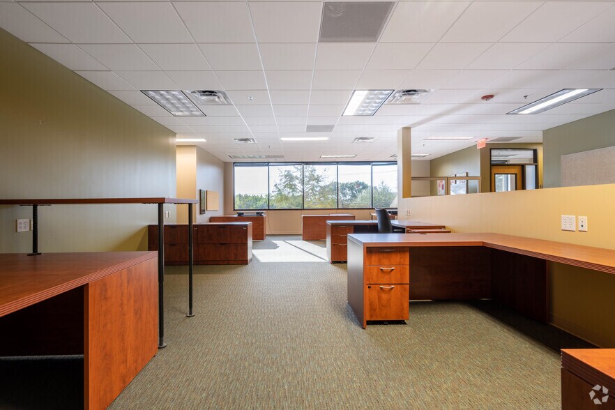 More Photos Of 3001 Bee Caves Rd, Austin Office For Lease
