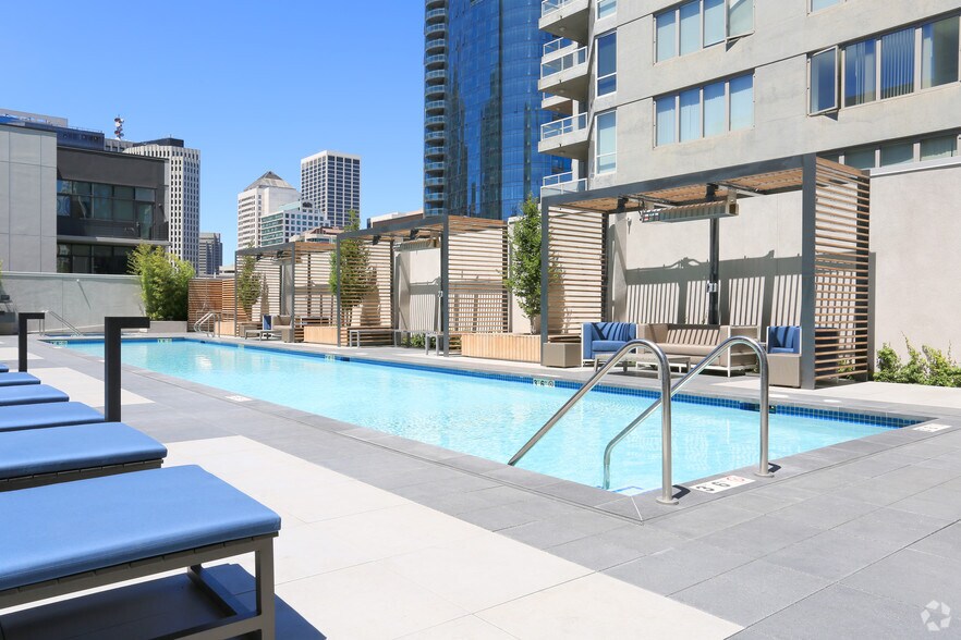 More Photos Of 399 Fremont St, San Francisco Apartments For Lease