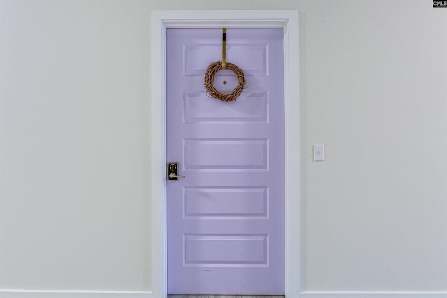 More Photos Of 2701 Cleveland St, Elloree Storefront Retail Residential For Sale