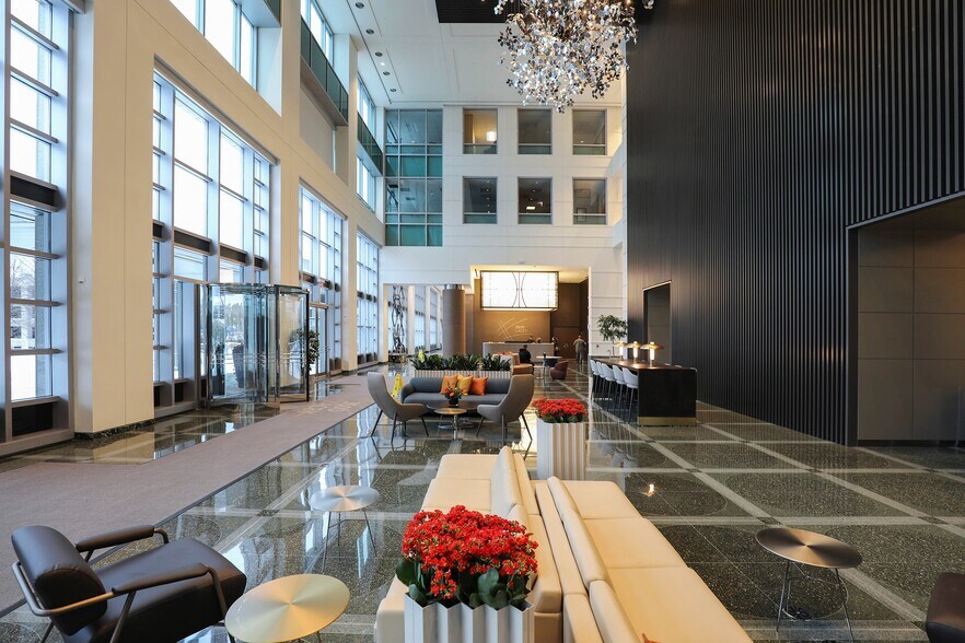 More Photos Of 3500 Lacey Rd, Downers Grove Office For Lease