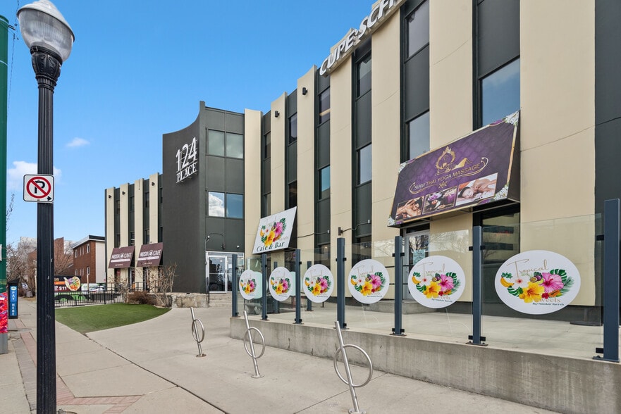 More Photos Of 10235 124th St, Edmonton Medical For Lease