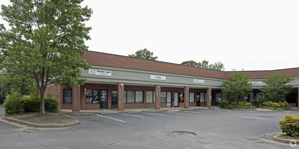 More Photos Of 4501 Williamsburg Rd, Richmond General Retail For Lease