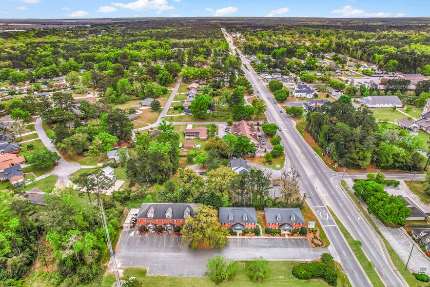 More Photos Of 10375 Ford Ave, Richmond Hill Office For Sale